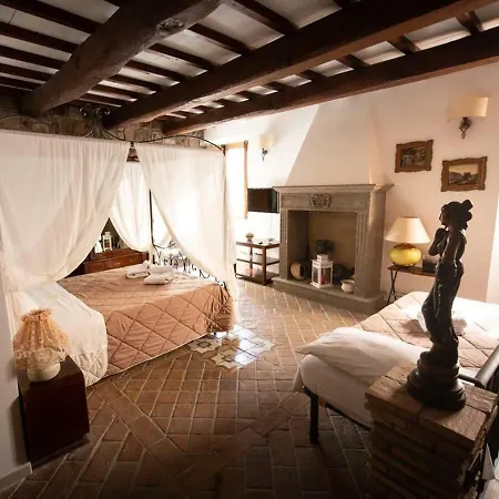 La Lanterna 3*