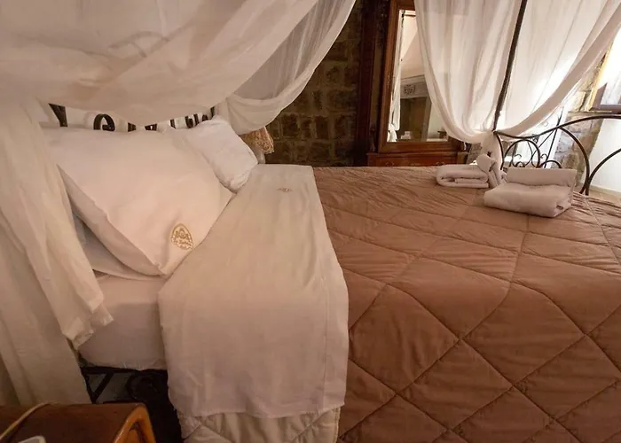 La Lanterna Bed and Breakfast